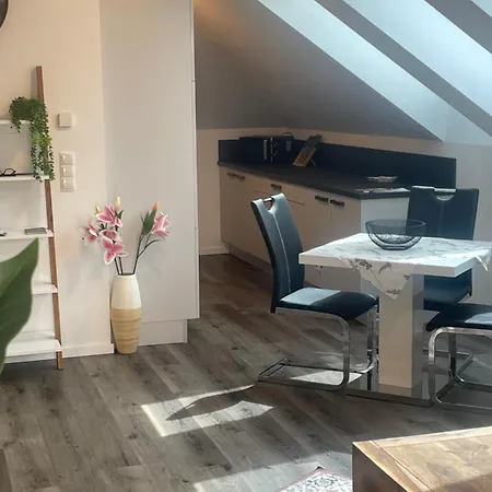 Sorinas Home - Comfortable Apartment Near Graz - Free Parking דירה Wagersbach