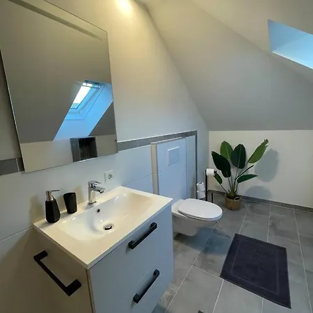 Sorinas Home - Comfortable Apartment Near Graz - Free Parking Wagersbach